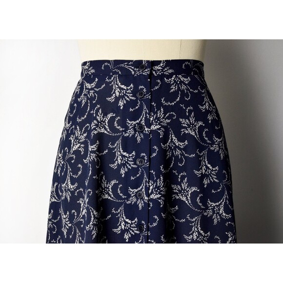 1990s Navy Midi Skirt Size Small 90s Button Front Skirt Vine Bouquet Print - Picture 6 of 9